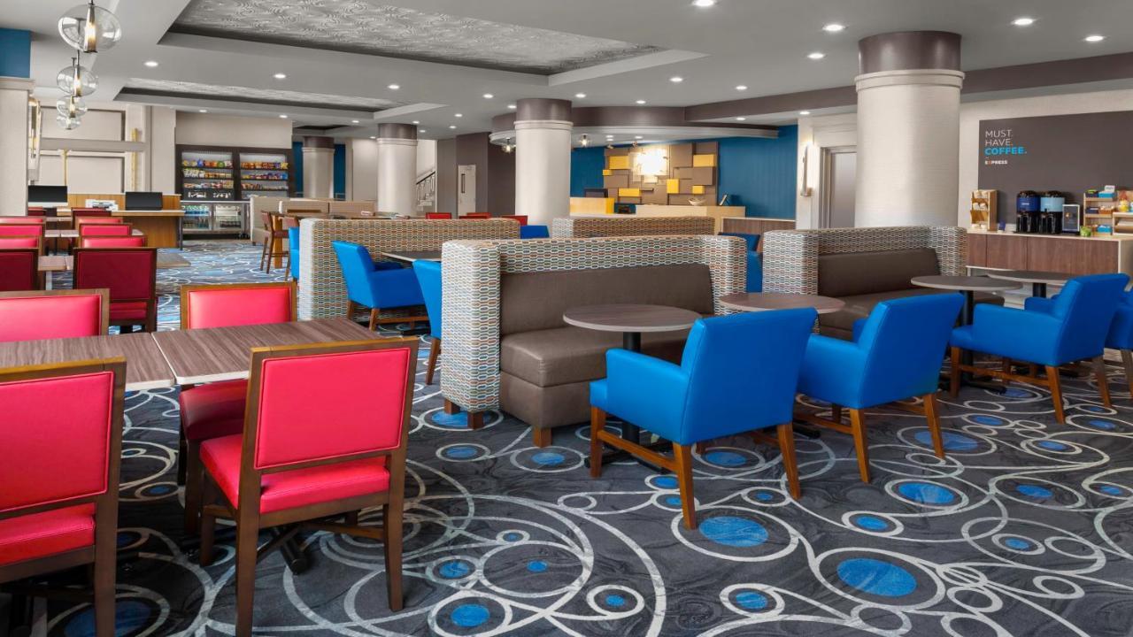 Holiday Inn Express - Kansas City Downtown By Ihg Εξωτερικό φωτογραφία