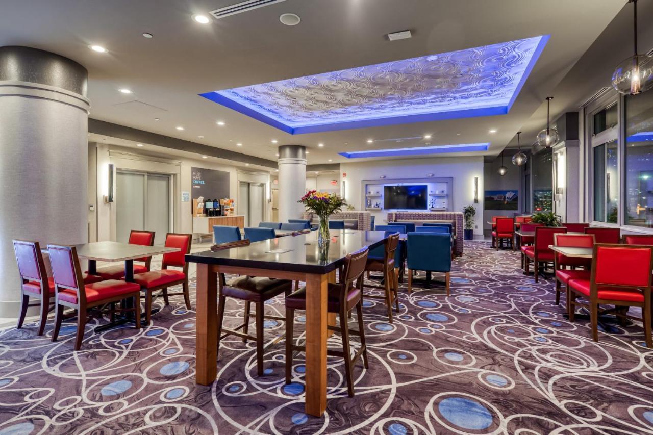 Holiday Inn Express - Kansas City Downtown By Ihg Εξωτερικό φωτογραφία