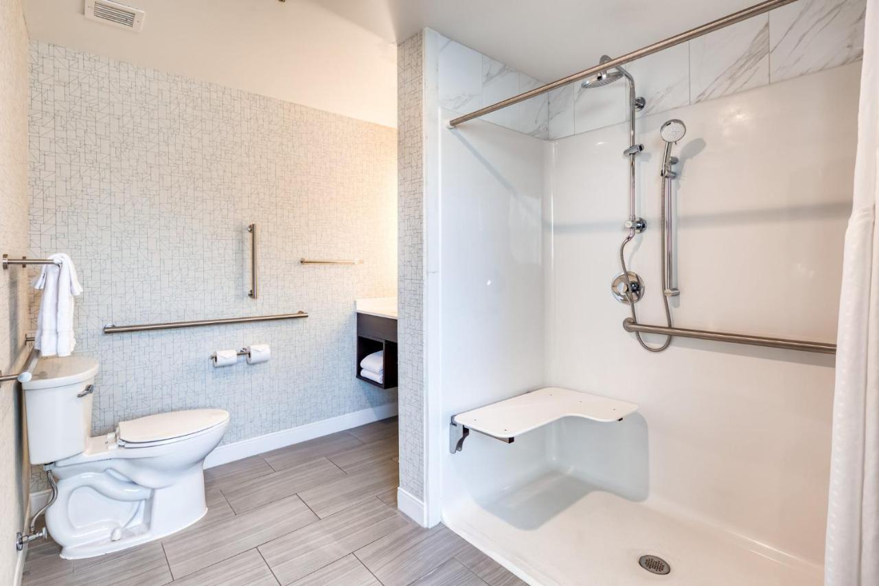 Holiday Inn Express - Kansas City Downtown By Ihg Εξωτερικό φωτογραφία